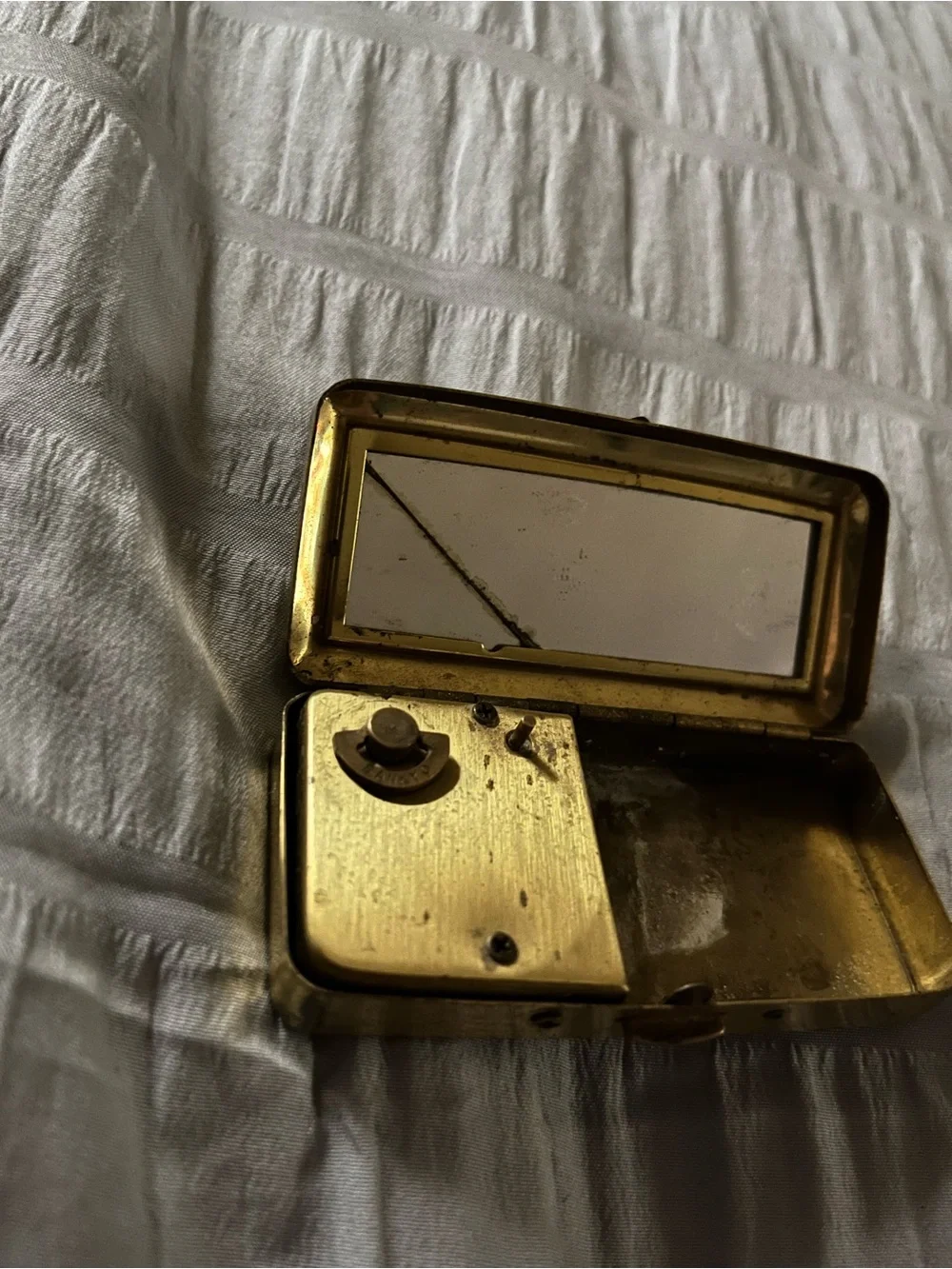 Vintage 1950s Mother Of Pearl Music Box